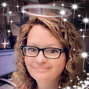 Meet your Posher, Angela